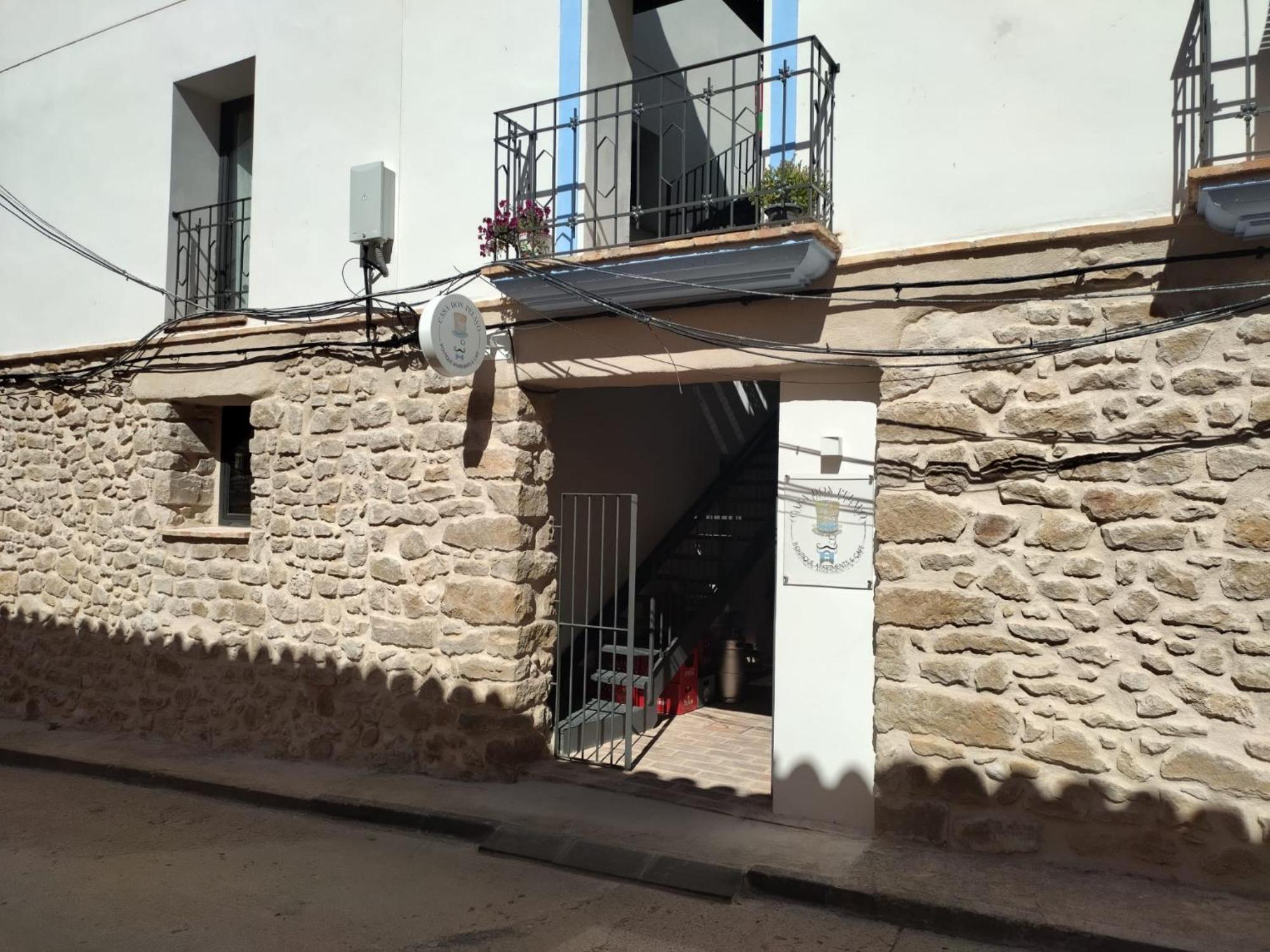 Casa Don Pelayo Boutique Apartments & Cafe Valderrobres Bagian luar foto
