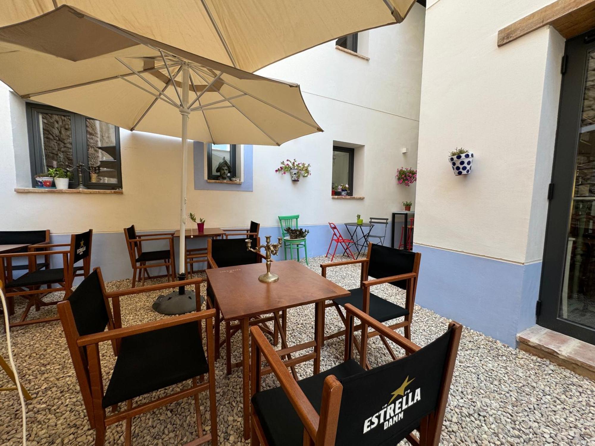 Casa Don Pelayo Boutique Apartments & Cafe Valderrobres Bagian luar foto