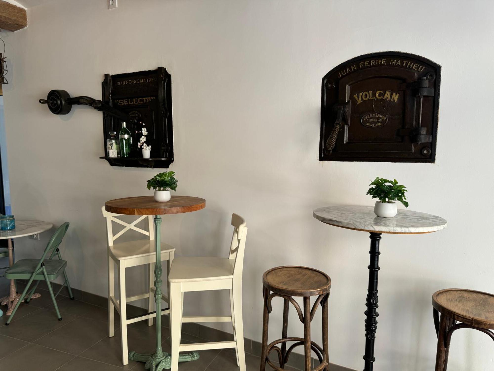 Casa Don Pelayo Boutique Apartments & Cafe Valderrobres Bagian luar foto