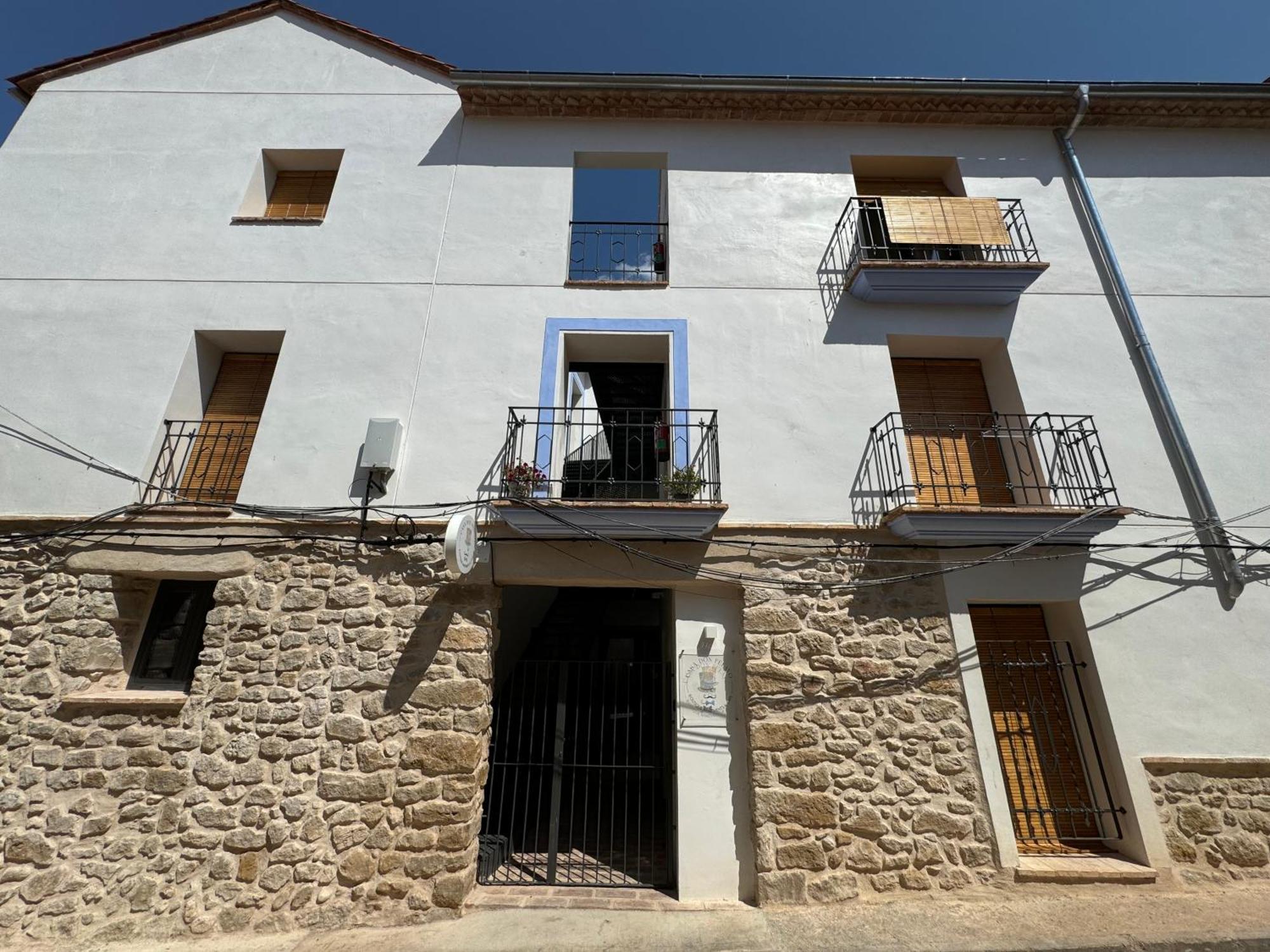 Casa Don Pelayo Boutique Apartments & Cafe Valderrobres Bagian luar foto